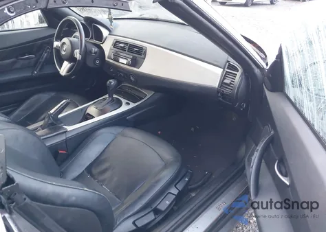 2005 BMW Z4 2.5I z USA, uszkodzony, nr VIN 4USBT33505LS55191